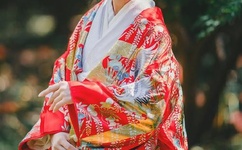 女人你别太嚣张